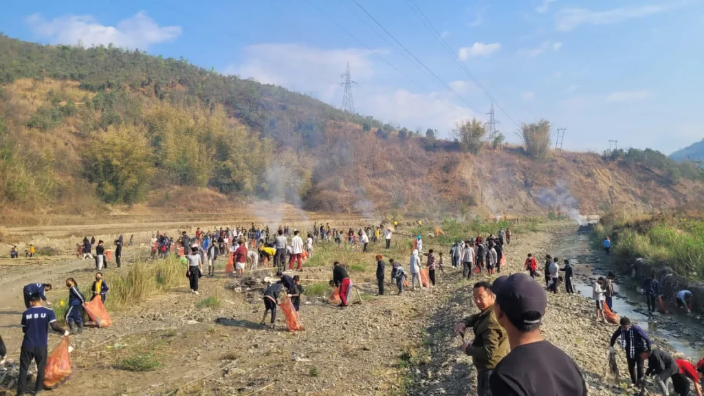 2,000 Volunteers Join Cleanliness Drive at Senapati River as Part of 'Clean Senapati River Campaign' 2 WhatsApp Image 2025 03 22 at 12.32.23 5de3dac0
