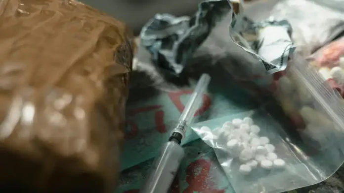 lrosq37o_drug-generic-pexels-_625x300_16_July_25